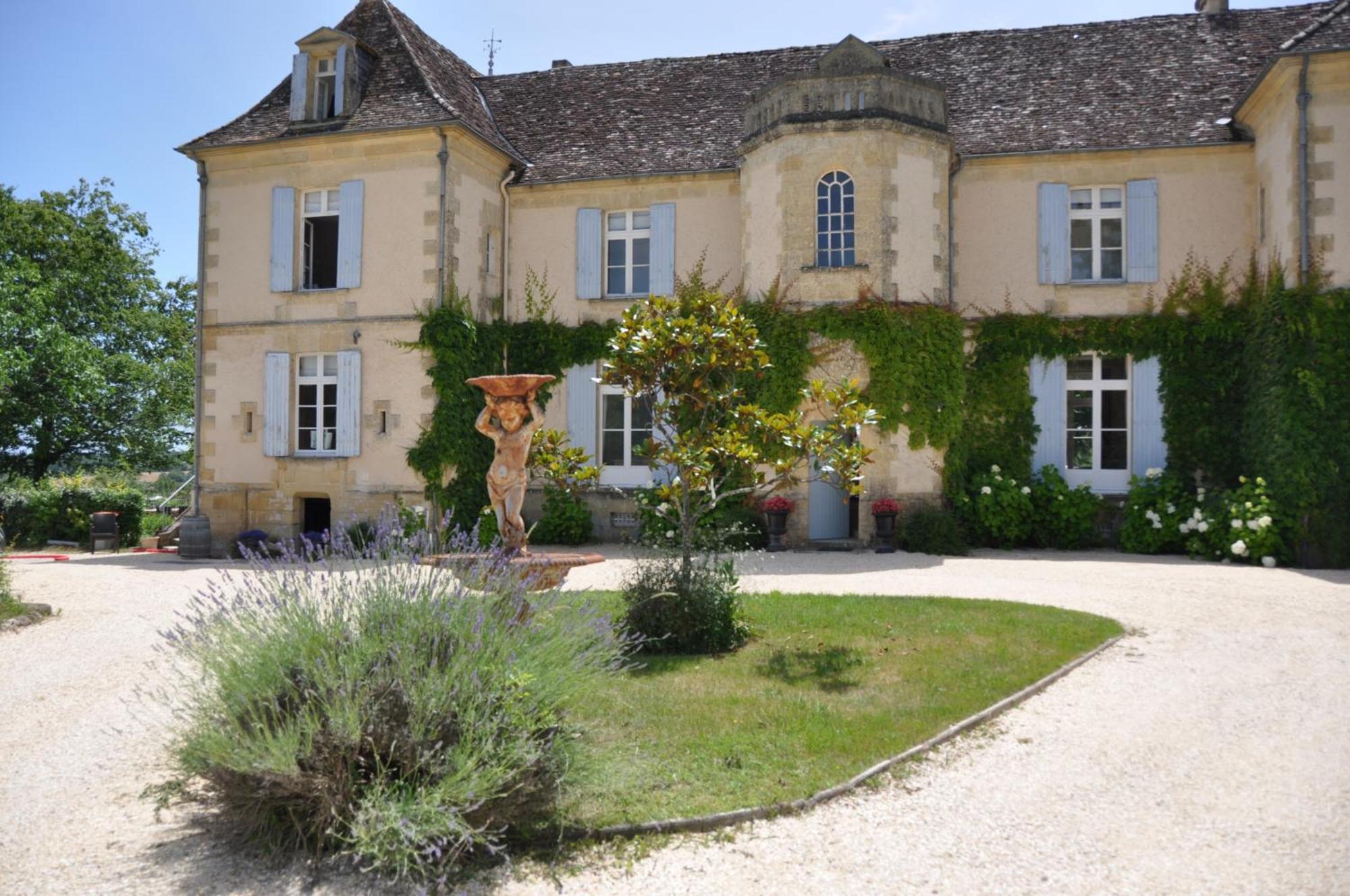 Chateau Le Tour - Chambres D'Hotes Faux  Exterior photo