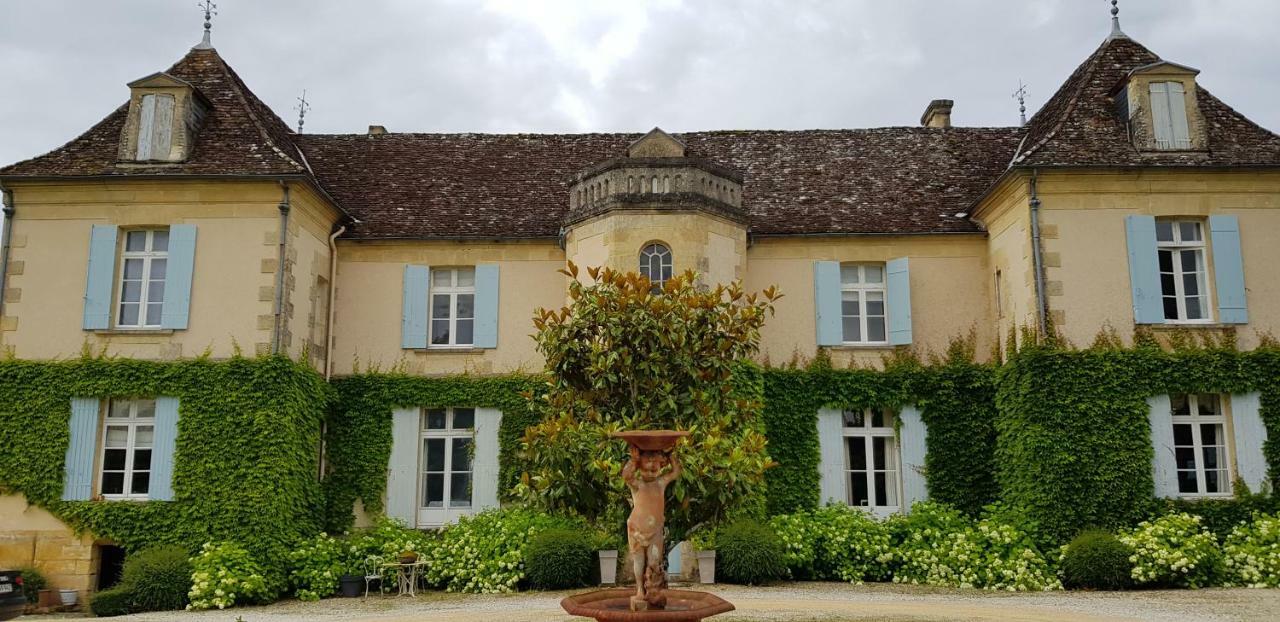 Chateau Le Tour - Chambres D'Hotes Faux  Exterior photo